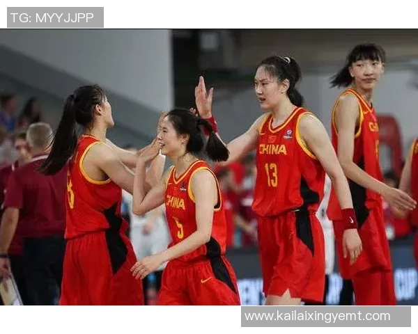 武汉篮球队与杭州篮球队赛后复盘分析双方状态及表现对比